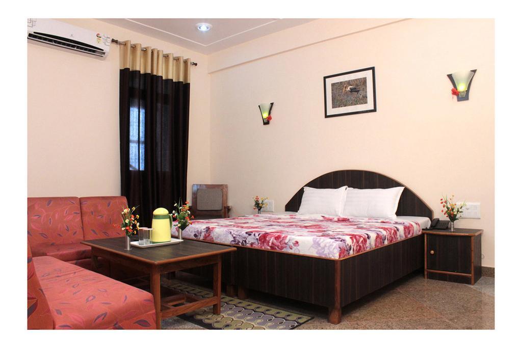 Geetanjali Hotel & Motel Bharatpur Zimmer foto